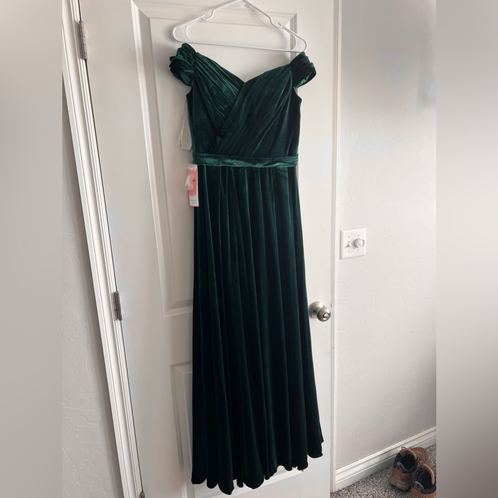 Size 8 JJs house dark emerald green dress